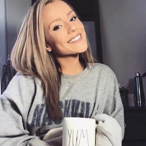 Meet your Posher, Maranda